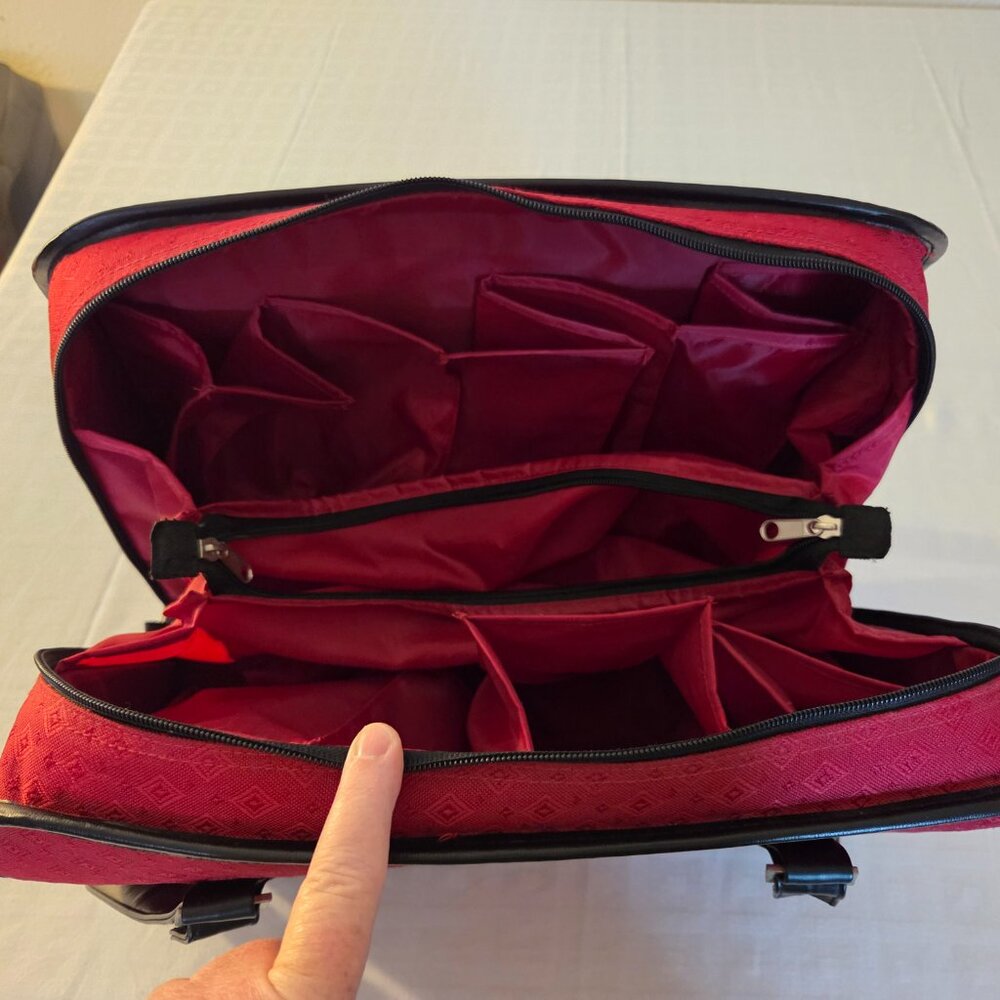 Joy Mangano Weekender Travel Carry On Bag Luggage Lightweight Red 17”w x 12” - Picture 6 of 8